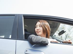 スポーツカーを査定に出すポイント